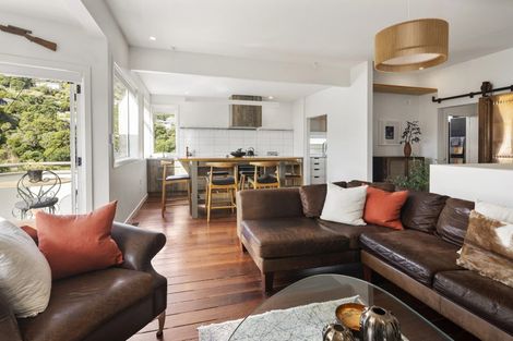 Photo of property in 26 Jackson Street, Island Bay, Wellington, 6023