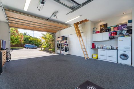 Photo of property in 8 Sara Way, Whitianga, 3510