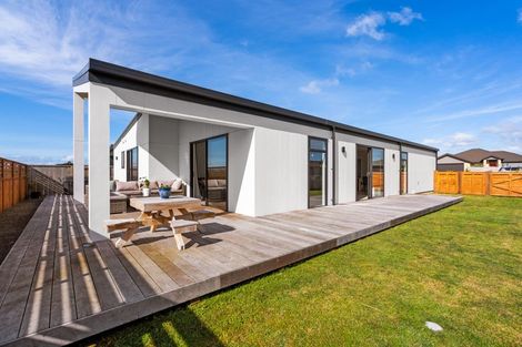 Photo of property in 71 Tamure Place, Ruakaka, 0116