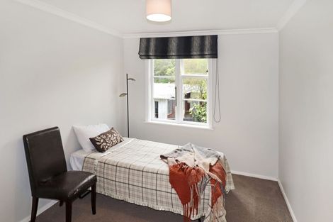 Photo of property in 52 Collins Avenue, Tawa, Wellington, 5028