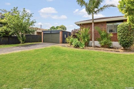 Photo of property in 3 Cherry Road, Bucklands Beach, Auckland, 2014