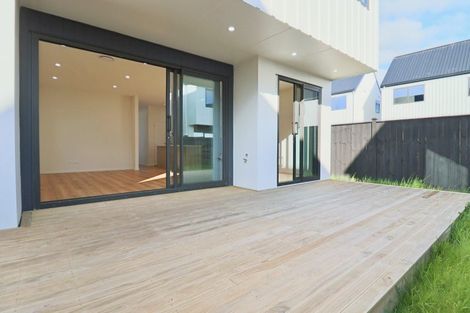 Photo of property in 12 Murray Grey Lane, Karaka, 2580