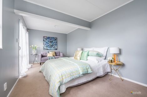 Photo of property in 10 Wise Street, Wainuiomata, Lower Hutt, 5014