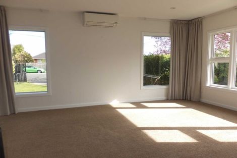 Photo of property in 74 Isleworth Road, Bishopdale, Christchurch, 8053