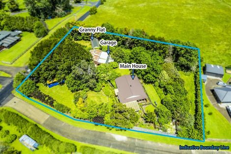 Photo of property in 15 Karioitahi Road, Waiuku, 2123