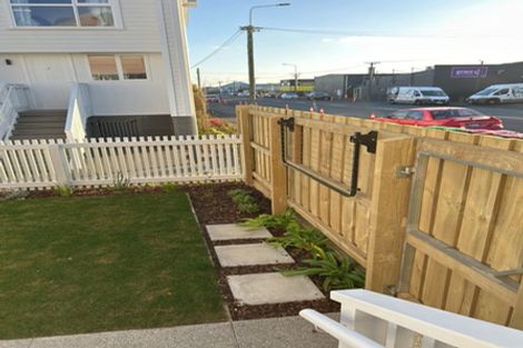 Photo of property in 37 Beresford Street, Takaro, Palmerston North, 4410