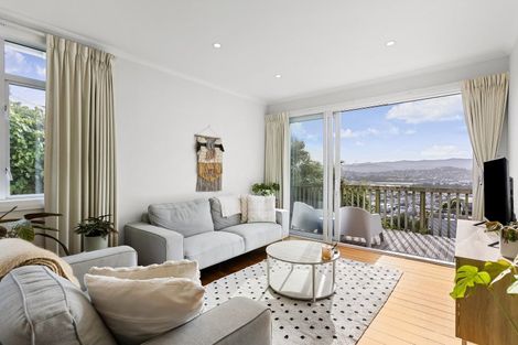 Photo of property in 117 Duncan Terrace, Kilbirnie, Wellington, 6022