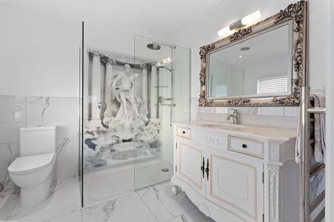 Photo of property in 819 Whangaparaoa Road, Manly, Whangaparaoa, 0930