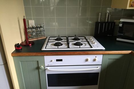 Photo of property in 29 Paynters Avenue, Strandon, New Plymouth, 4312