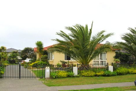 Photo of property in 91 Alec Craig Way, Gulf Harbour, Whangaparaoa, 0930