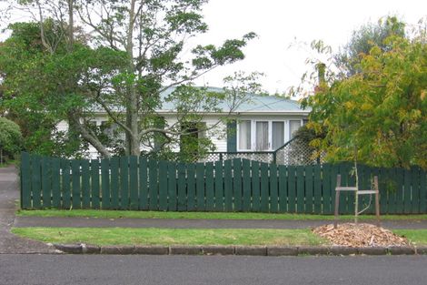 Photo of property in 3/15 Hayward Road, Papatoetoe, Auckland, 2025