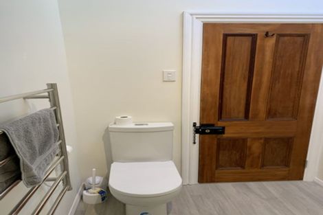 Photo of property in 208 The Terrace, Wellington Central, Wellington, 6011