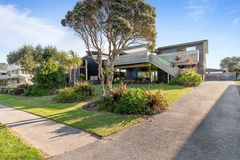 Photo of property in 107 Tangaroa Road, Whangamata, 3620