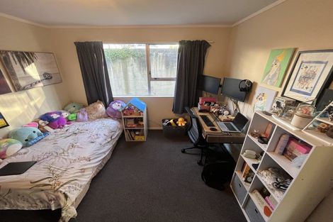 Photo of property in 9-11 Thimble Lane, Whitby, Porirua, 5024