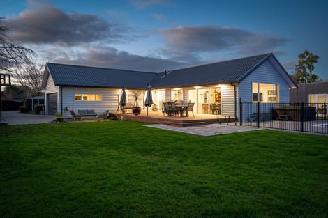 Photo of property in 186 Thornton Road, Cambridge, 3434