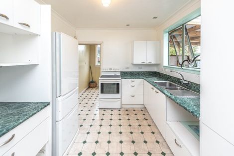 Photo of property in 22 Abbot Street, Gonville, Whanganui, 4501