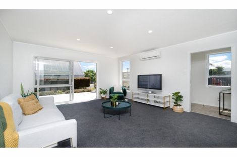 Photo of property in 16 Tapu Road, Huapai, Kumeu, 0810