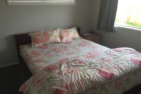 Photo of property in 60 Helenslee Road, Pokeno, 2402