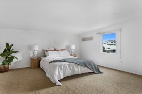 Photo of property in 4 Marlin Drive, Coastlands, Whakatane, 3120