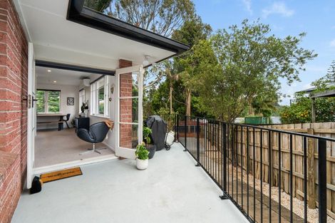 Photo of property in 15 Landview Road, Parkvale, Tauranga, 3112