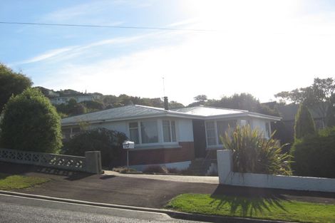 Photo of property in 114 Easther Crescent, Kew, Dunedin, 9012