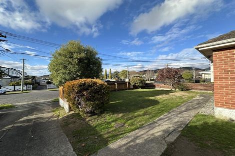 Photo of property in 14 John Street, Trentham, Upper Hutt, 5018