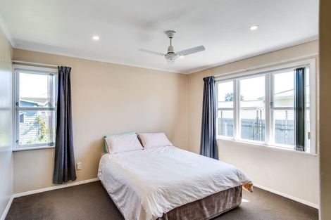 Photo of property in 14 Bill Hercock Street, Pirimai, Napier, 4112