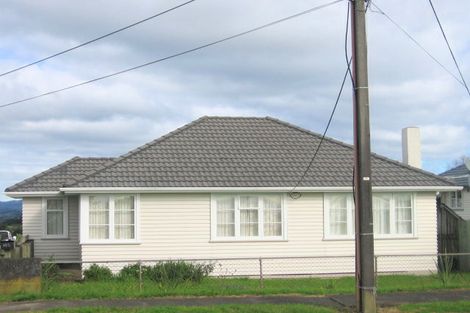 Photo of property in 1/182 Waimumu Road, Massey, Auckland, 0614