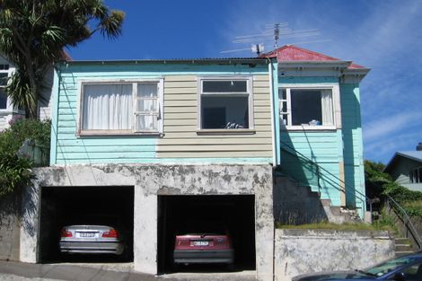 Photo of property in 2 Balmoral Terrace, Newtown, Wellington, 6021