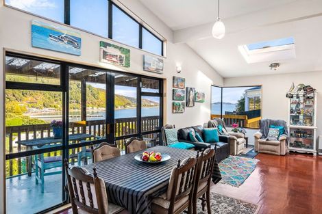 Photo of property in 13a Ferry Road, Days Bay, Lower Hutt, 5013