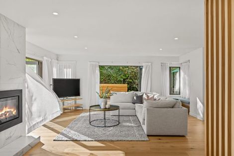 Photo of property in 45 Chester Avenue, Greenhithe, Auckland, 0632