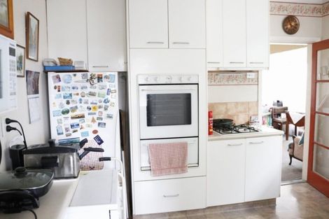 Photo of property in 1 East Way, Durie Hill, Whanganui, 4500