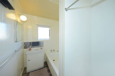 Photo of property in 14 Bournemouth Crescent, Aranui, Christchurch, 8061