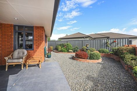 Photo of property in 5 Mana Place, Poraiti, Napier, 4112