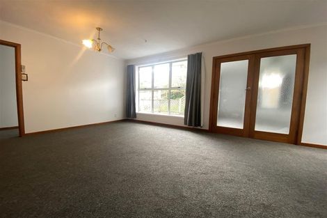 Photo of property in 106 Golf Road, New Lynn, Auckland, 0600