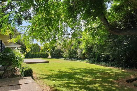 Photo of property in 96 Havelock Road, Havelock North, 4130