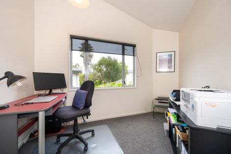 Photo of property in 36 Te Mata Peak Road, Havelock North, 4130