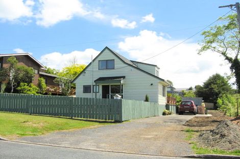 Photo of property in 55 Matua Road, Huapai, Kumeu, 0810