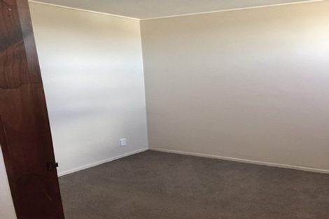 Photo of property in 4/31 Mana Avenue, Titahi Bay, Porirua, 5022