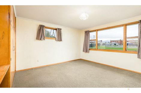Photo of property in 2 Kennedy Crescent, Waimate, 7924