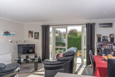 Photo of property in 25 Tuscan Lane, Martinborough, 5711