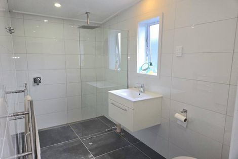 Photo of property in 6 Adderley Street, Westport, 7825