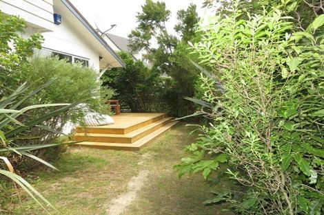 Photo of property in 2 Trilids Lane, Churton Park, Wellington, 6037