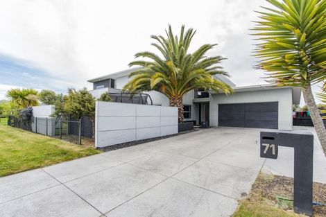 Photo of property in 71 Bibiana Street, Aidanfield, Christchurch, 8025