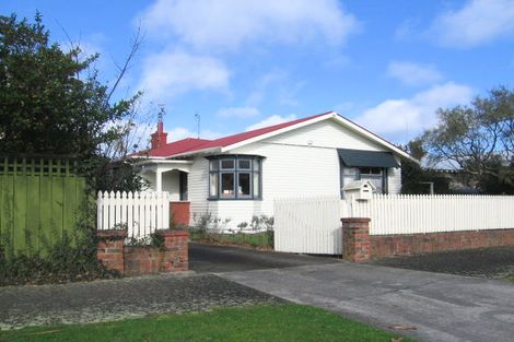 Photo of property in 68 Florence Avenue, Palmerston North, 4414