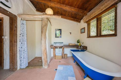 Photo of property in 196 Tomarata Valley Road, Wellsford, 0974