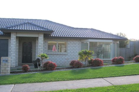 Photo of property in 15 Meridian Court, Oteha, Auckland, 0632