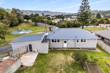 Photo of property in 54 Arawhata Street, Ranui, Porirua, 5024