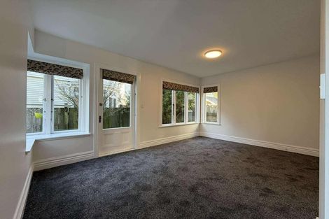 Photo of property in 12c Hobson Street, Thorndon, Wellington, 6011