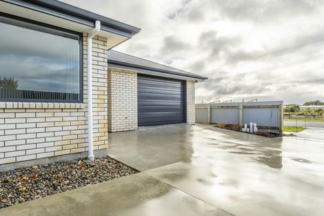 Photo of property in 79 Severn Street, Clifton, Invercargill, 9812